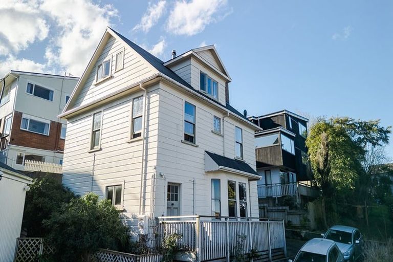 Photo of property in 135 Cargill Street, Dunedin Central, Dunedin, 9016