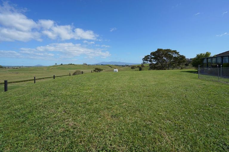 Photo of property in 127 Wallace Road, Temple View, Hamilton, 3289