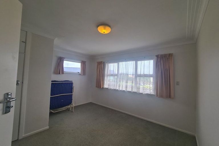 Photo of property in 196 Marine Parade, Mount Maunganui, 3116
