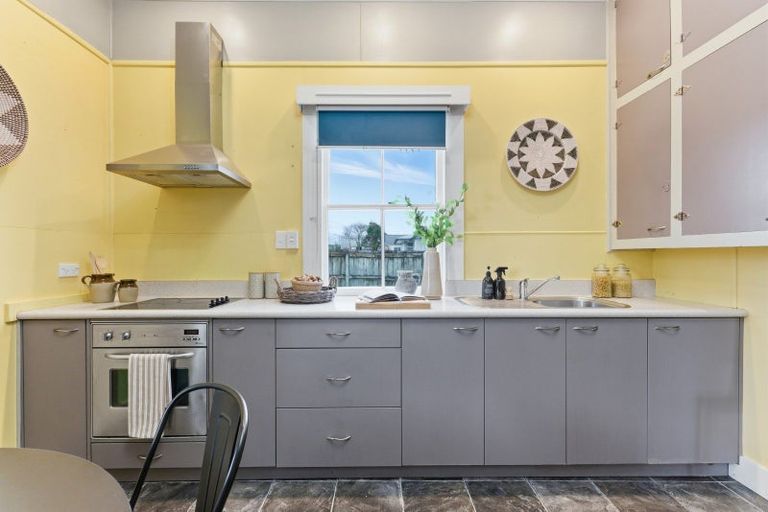 Photo of property in 22 Wakeman Street, Pahiatua, 4910