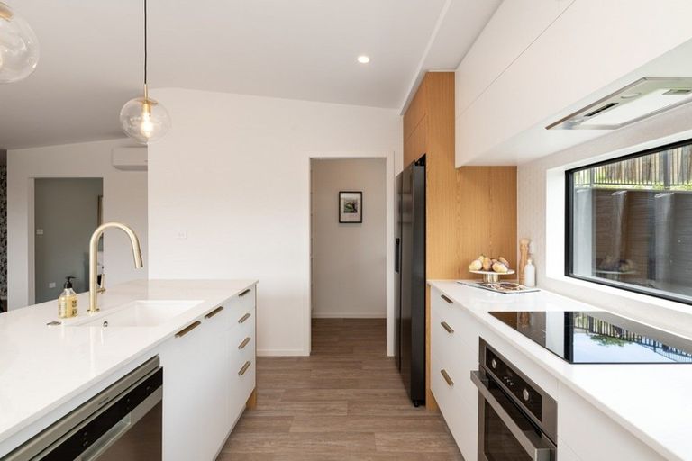 Photo of property in 14 Hayward Place, Ohauiti, Tauranga, 3112