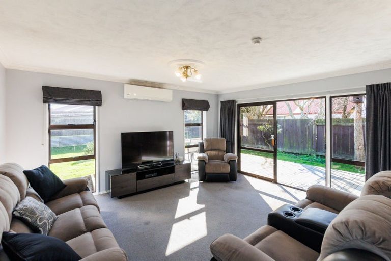 Photo of property in 66 Pencarrow Street, Highbury, Palmerston North, 4412