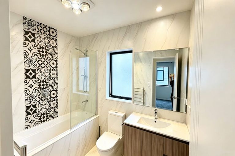 Photo of property in 32 Minhas Road, Papakura, 2110