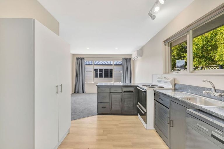 Photo of property in 43 Charles Upham Avenue, Hillmorton, Christchurch, 8025