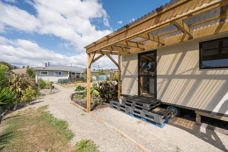 Photo of property in 195 Whitby Road, Wakefield, 7025