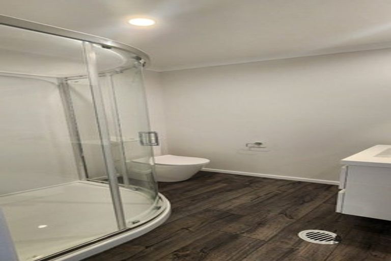 Photo of property in 2/165 Knighton Road, Hillcrest, Hamilton, 3216