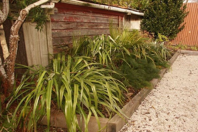 Photo of property in 8 Gwyn Street, Broad Bay, Dunedin, 9014