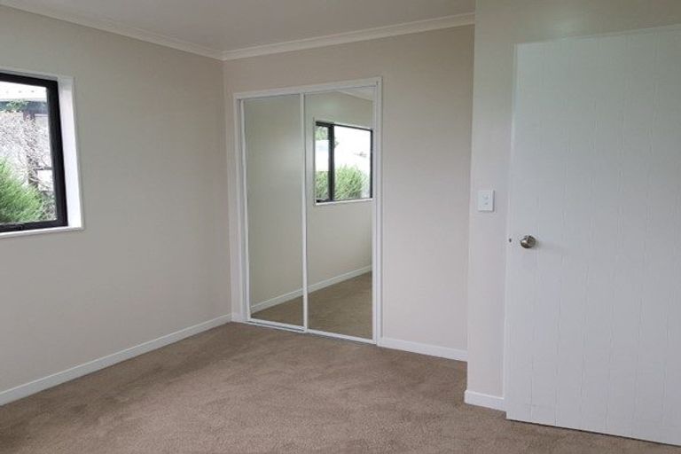 Photo of property in 51 Calluna Crescent, Totara Heights, Auckland, 2105