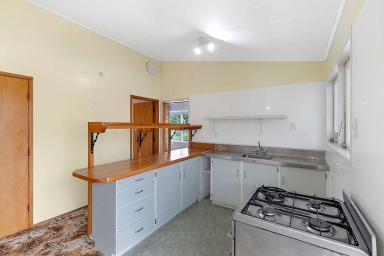 Photo of property in 23 Fernleigh Avenue, Waiuku, 2123