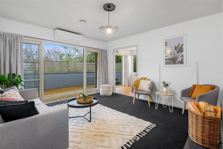 Photo of property in 17 Pandora Avenue, Sunnybrook, Rotorua, 3015