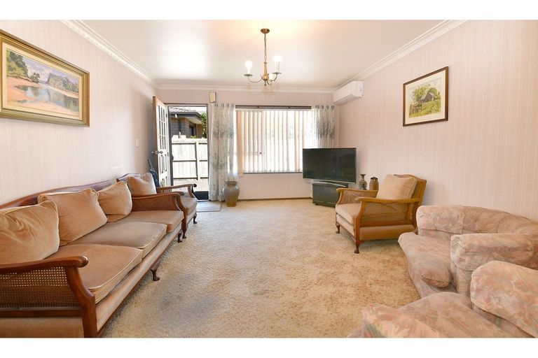 Photo of property in 3b West Hoe Road, Orewa, 0931