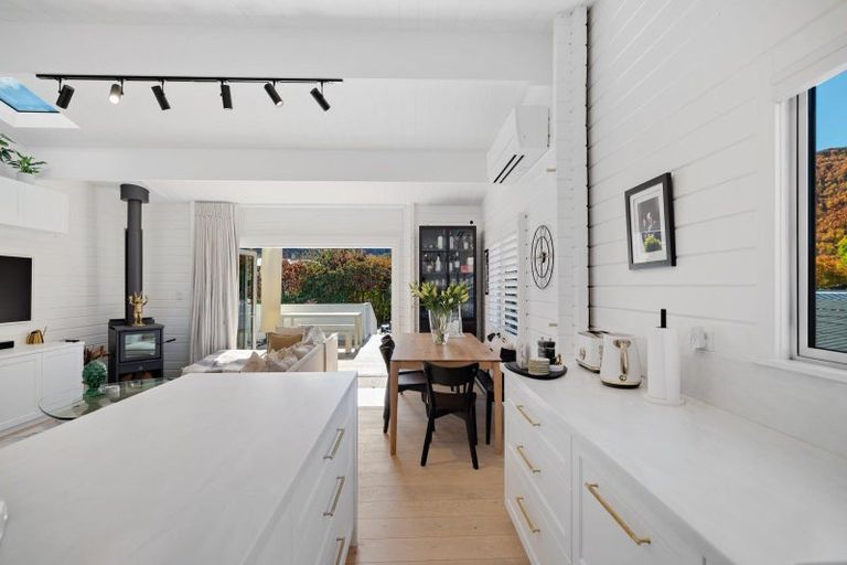 Photo of property in 13 Argyle Place, Arrowtown, 9302