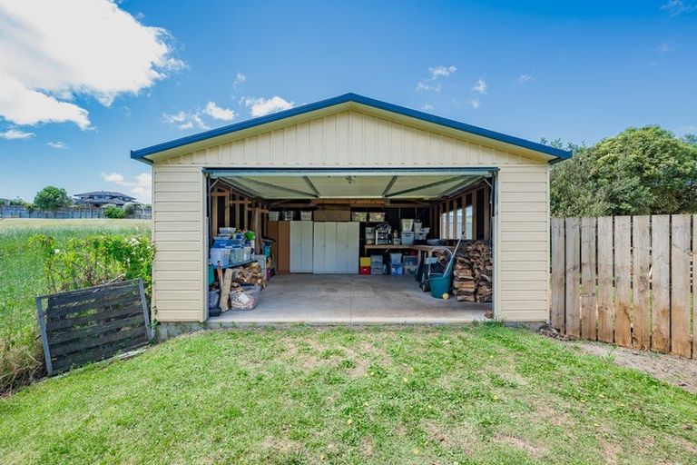 Photo of property in 98 Kiwi Road, Raumati Beach, Paraparaumu, 5032