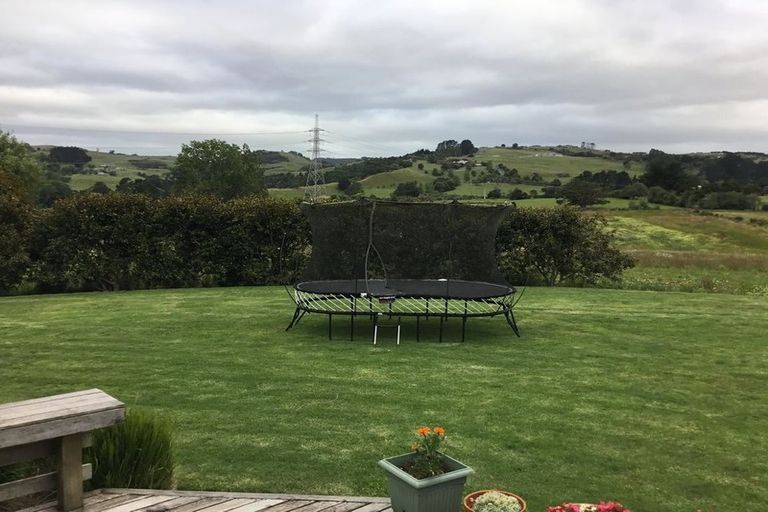 Photo of property in 26 Dale South Road, Ramarama, Drury, 2579