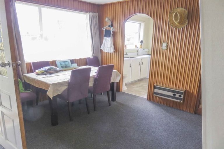 Photo of property in 17 Kelso Place, Strathern, Invercargill, 9812