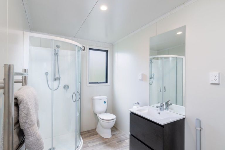 Photo of property in 9a Edelweiss Grove, Timberlea, Upper Hutt, 5018