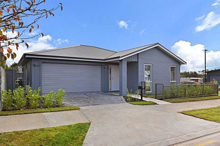 Property details for 90 Whenuapai Drive, Whenuapai, Auckland, 0618