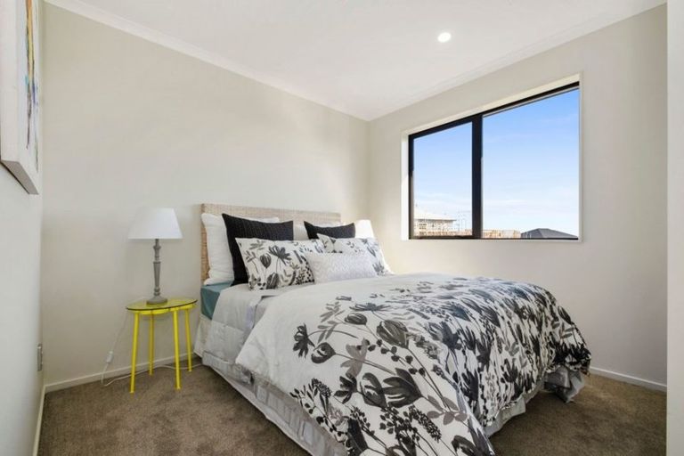 Photo of property in 4 Te Aramanu Crescent, Papakura, 2110