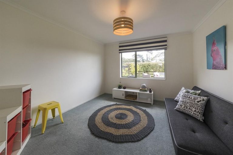 Photo of property in 19 Barnett Drive, Marton, 4710