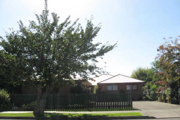 Photo of property in 22 Nixon Street, Tinwald, Ashburton, 7700