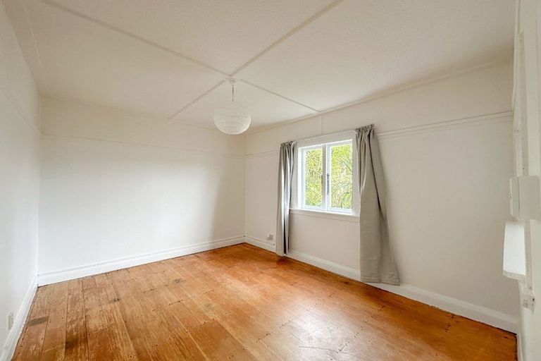 Photo of property in 36 Lawrence Street, Newtown, Wellington, 6021
