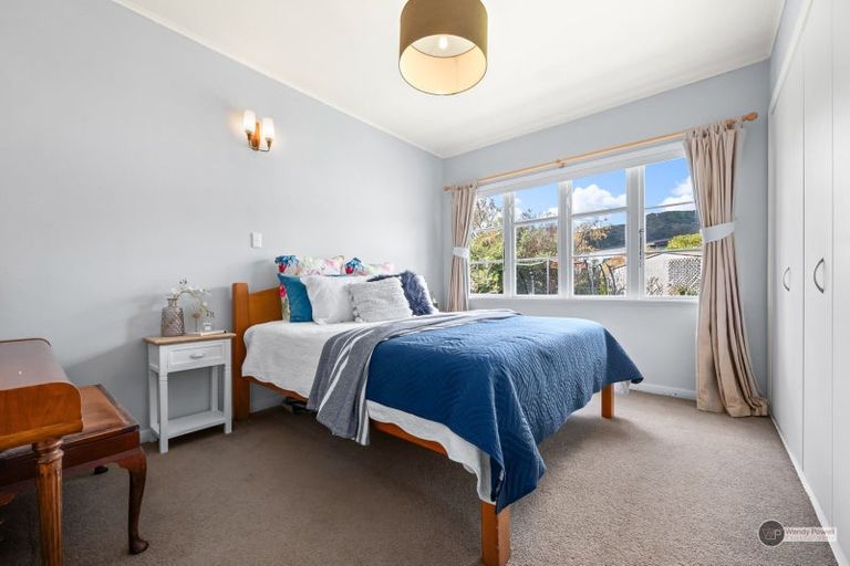 Photo of property in 42 Haig Street, Waterloo, Lower Hutt, 5011