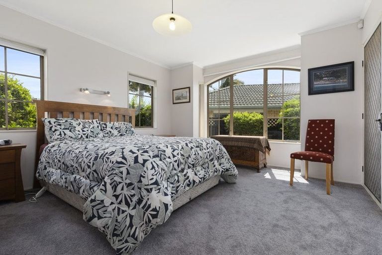 Photo of property in 27 Ridgeway Road, Pukekohe, 2120