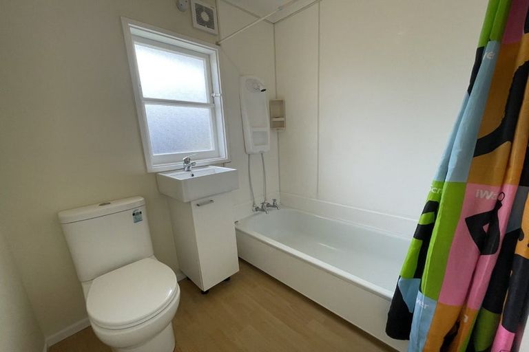 Photo of property in 5/34-36 Rossiter Avenue, Waterloo, Lower Hutt, 5011