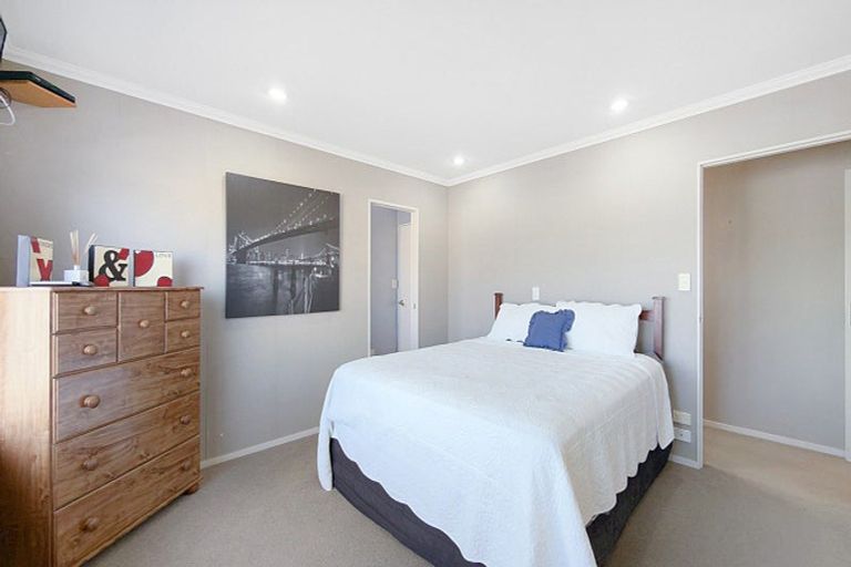 Photo of property in 131 Mayfair Avenue, Whangamata, 3620