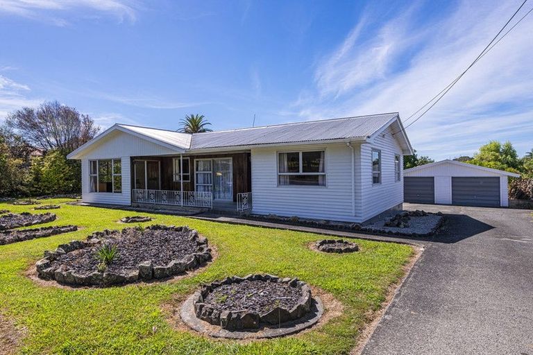 Photo of property in 2101 Paparoa Valley Road, Paparoa, 0571