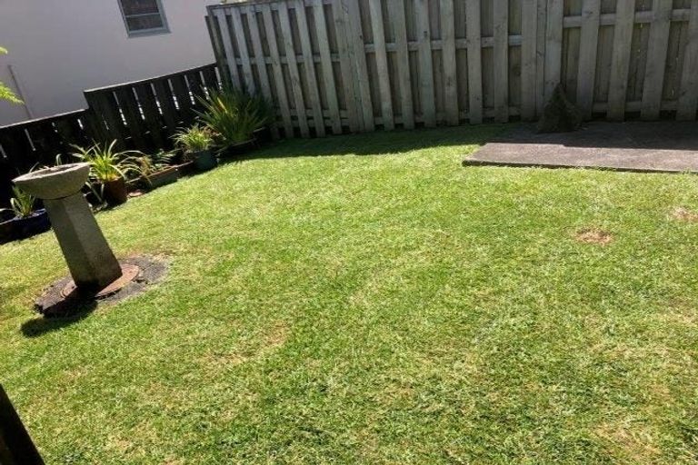 Photo of property in 1/63a Waller Avenue, Bucklands Beach, Auckland, 2012