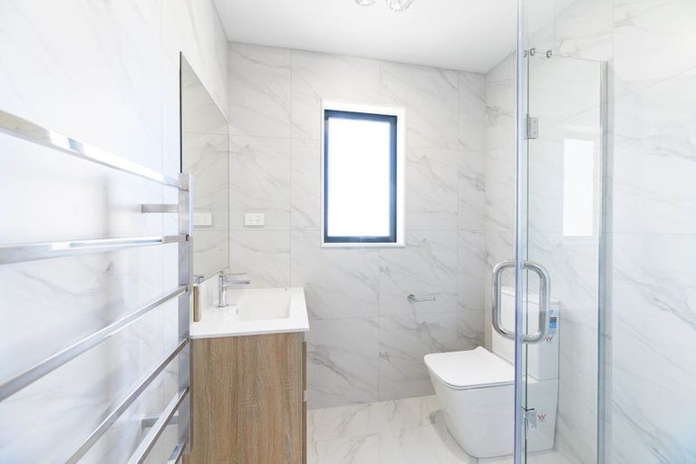 Photo of property in 7 Heketara Place, Papakura, 2110