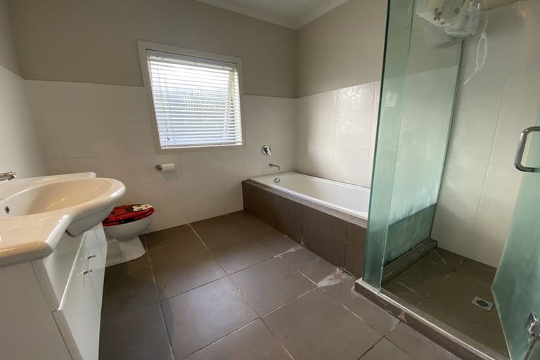 Photo of property in 61 Northboro Road, Belmont, Auckland, 0622