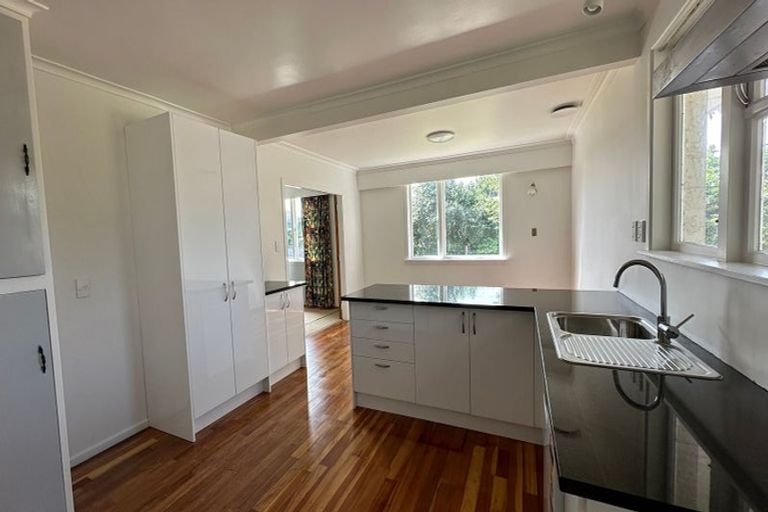 Photo of property in 2/54 Kings Crescent, Hutt Central, Lower Hutt, 5010