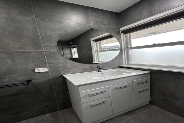 Photo of property in 231 Pakuranga Road, Pakuranga, Auckland, 2010