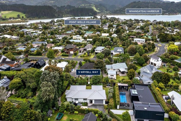 Photo of property in 5 Wrybill Way, Point Wells, Warkworth, 0986