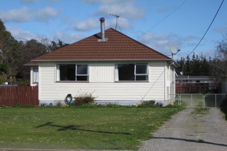 Photo of property in 19 Bibby Street, Waipawa, 4210