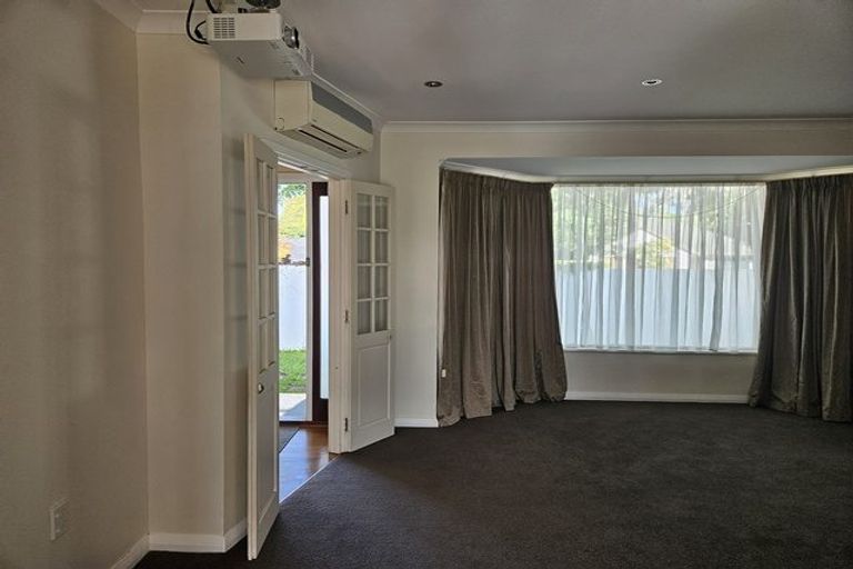 Photo of property in 39 Ihaka Street, Hokowhitu, Palmerston North, 4410