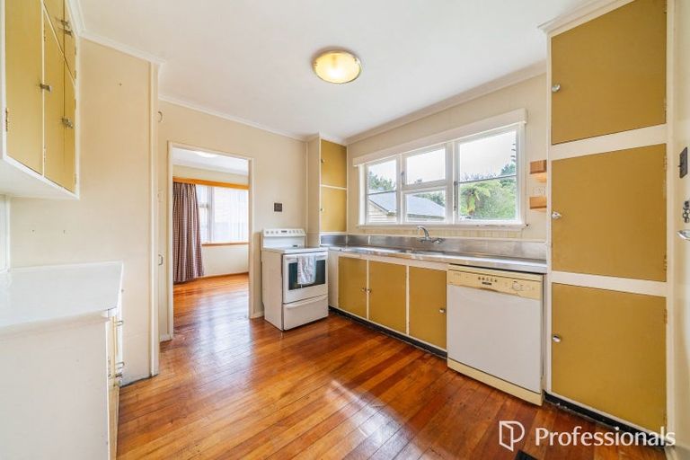 Photo of property in 9 Hugh Duncan Street, Haywards, Lower Hutt, 5018