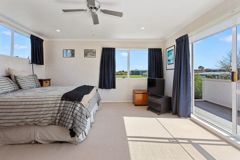 Photo of property in 35 Mansfield Drive, Kaiapoi, 7630