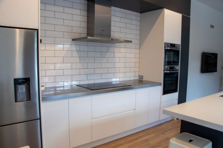 Photo of property in 25 Magnetic Place, Cromwell, 9310