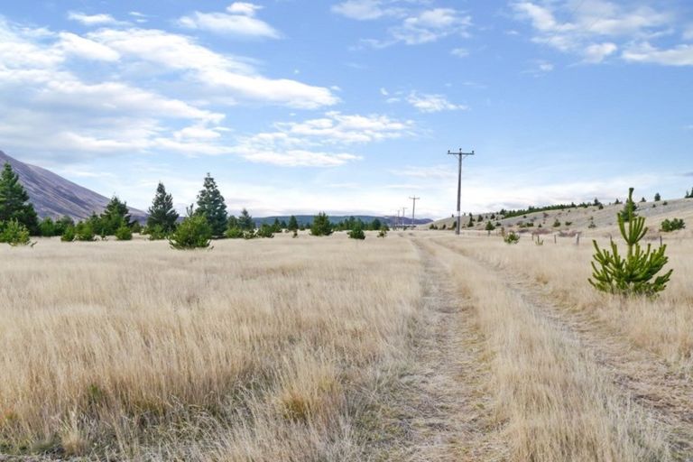 Photo of property in 875 Manuka Terrace, Ben Ohau, Twizel, 7999