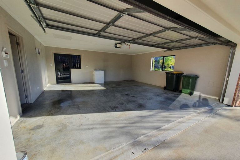 Photo of property in 38 Ranchod Terrace, Pukekohe, 2120