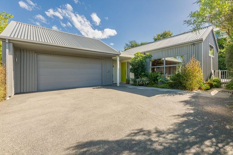 Photo of property in 37 Bishopsworth Street, Hillsborough, Christchurch, 8022
