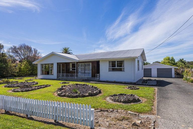 Photo of property in 2101 Paparoa Valley Road, Paparoa, 0571