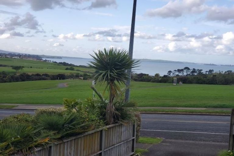 Photo of property in 105 Macleans Road, Bucklands Beach, Auckland, 2014