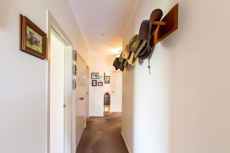 Photo of property in 52a Ruahine Street, Dannevirke, 4930