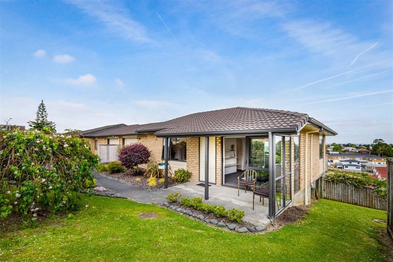 Photo of property in 27/197 Royal Road, Massey, Auckland, 0614
