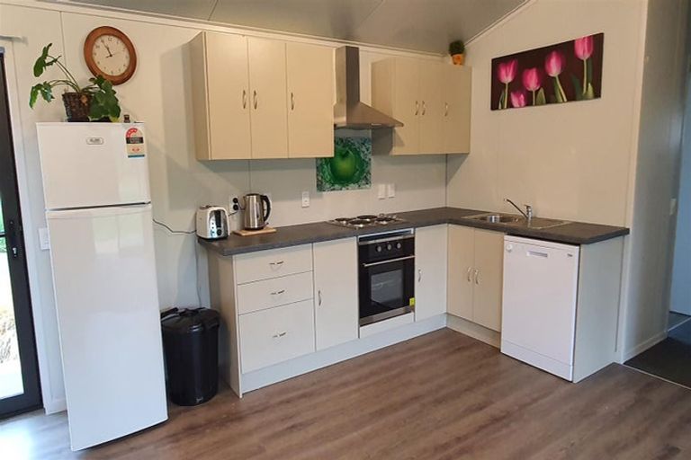 Photo of property in 5 Meehan Place, Makikihi, Timaru, 7971