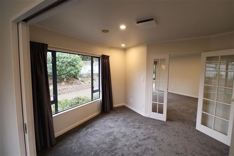 Photo of property in 34 Birkinshaw Grove, Riverstone Terraces, Upper Hutt, 5018